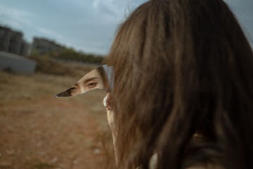 001