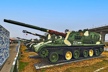 148703
