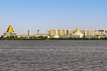 181852