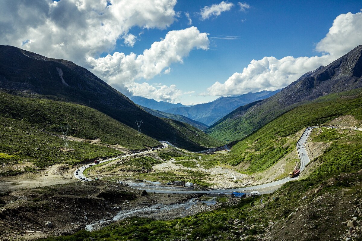 折多山公路图片