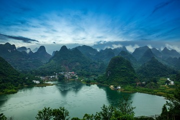 小山村