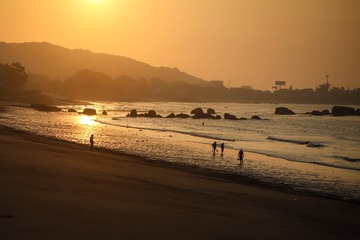 1D123390-EF47-41F3-B99B-16B6F981F697/L0/001