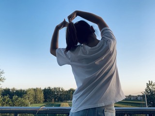 001