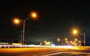 560766