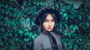 001