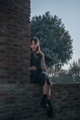001