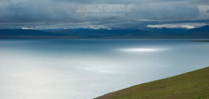 纳木错<br />
来到西藏第一大圣湖真的像在神的府邸，涤荡身心，返璞归真。