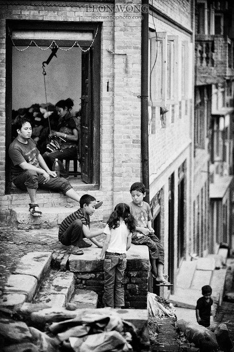 古城生活<br />
巴德岗，宁静的古城，宁静的生活。Bhaktapur, Nepal, 2011