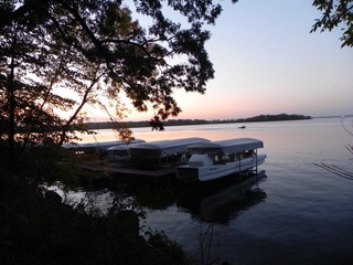 sunset at lakeshore 334.JPG