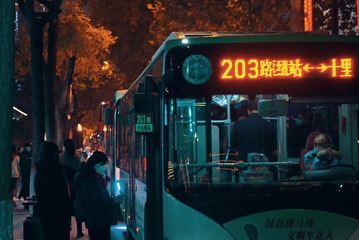 210636