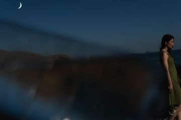 1091877