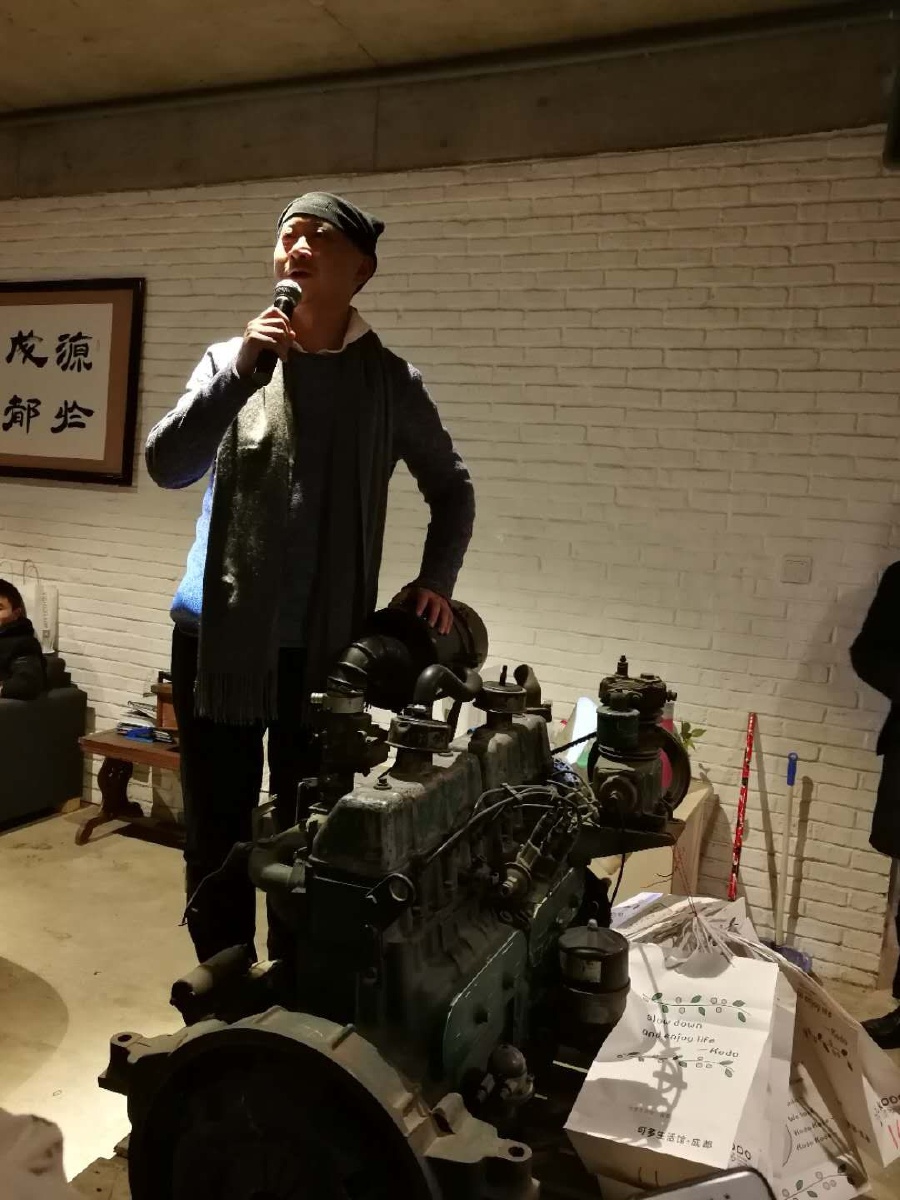 昆明蚂蚁搬家08