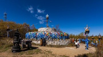 2447621