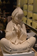 754363