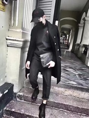 001