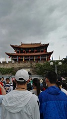 427840