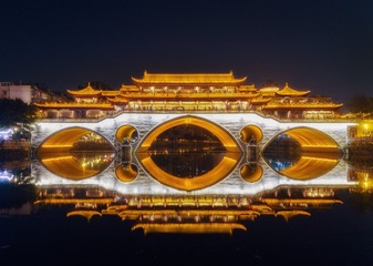 双影廊桥