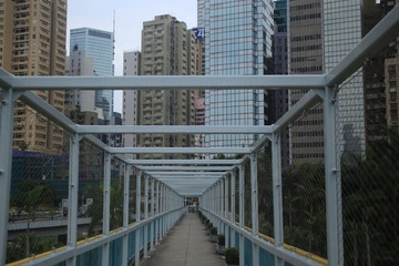 25B30285-84FB-4063-B5FB-98C625413288/L0/001