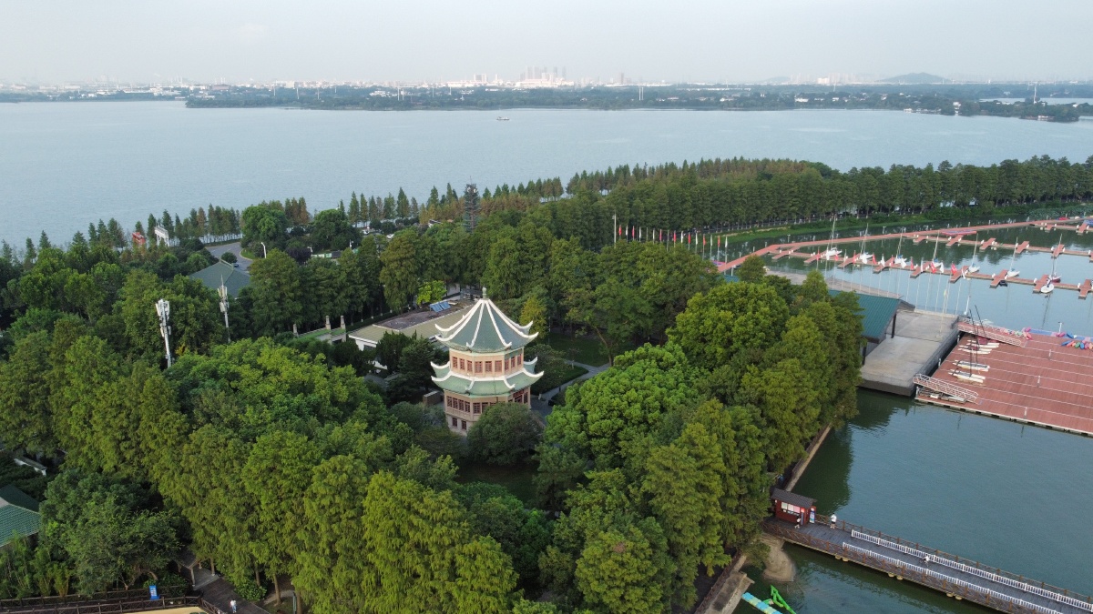 武汉东湖湖光阁