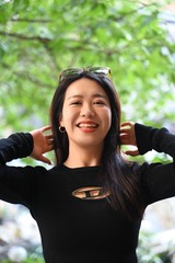 001