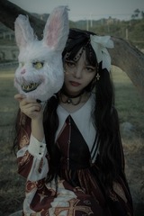001
