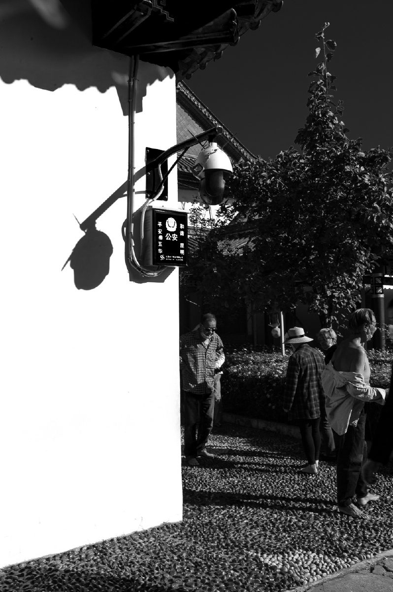 黑白既对立又统一是色彩最后的抽象能够用来表达富有哲理性的东西