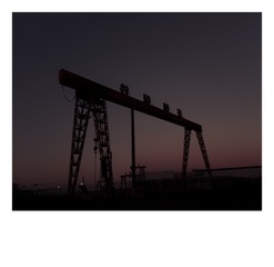 997659