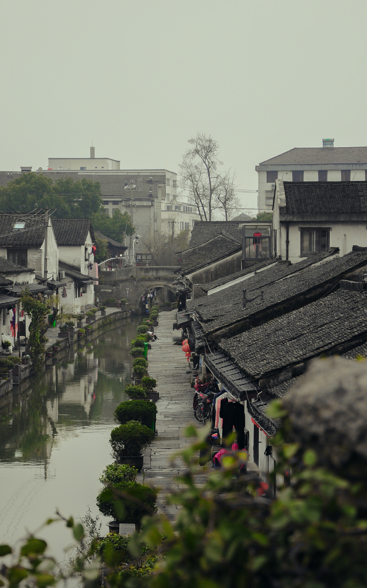 河边人家 - 三月雨_