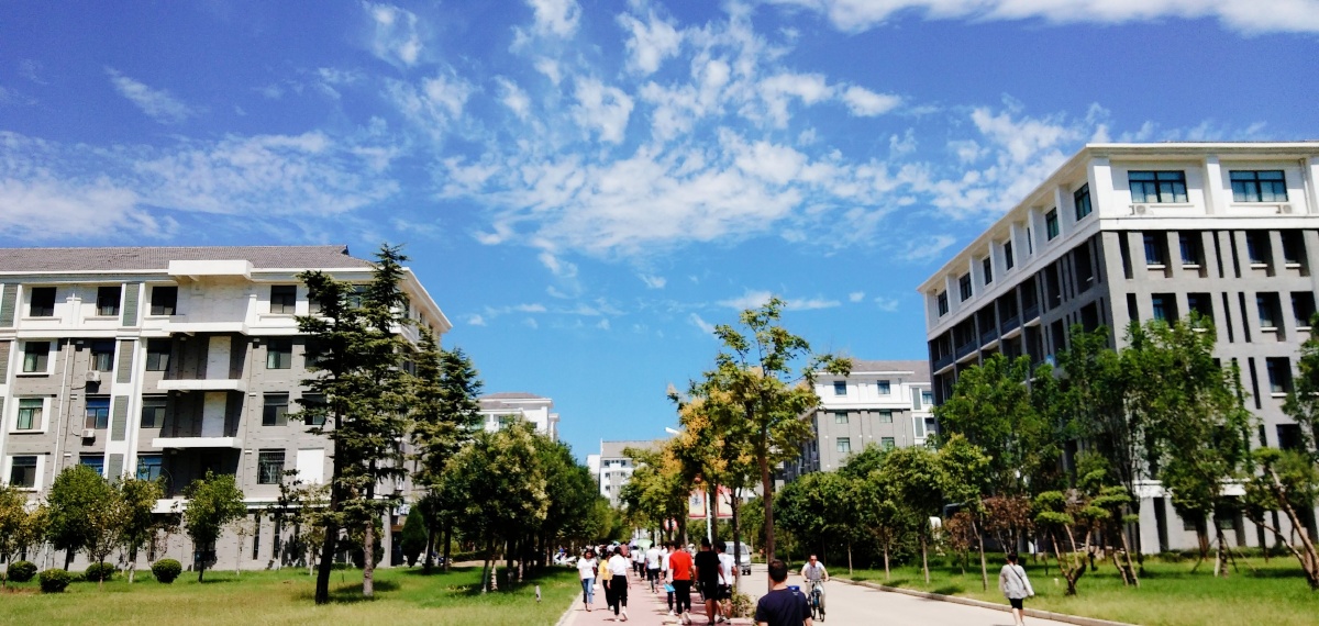 手机拍摄开封大学