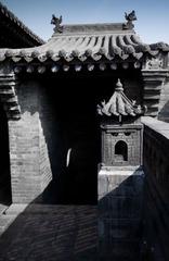 囧