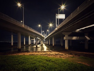 001