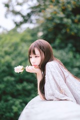 1803162