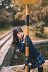 3280872