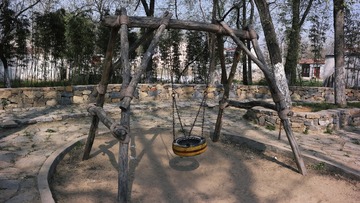 1560564