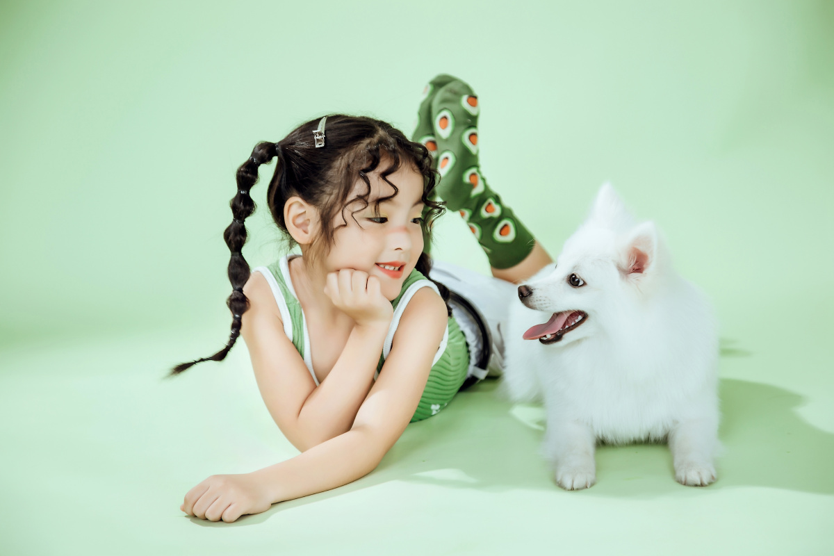 牛油果儿童写真集