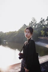 001