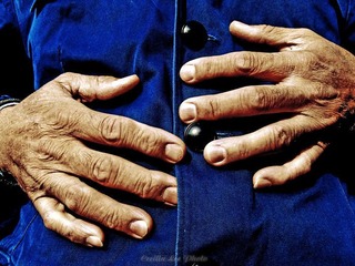 hand 3