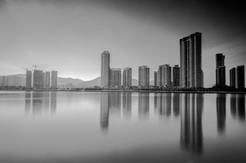 宁静前山河