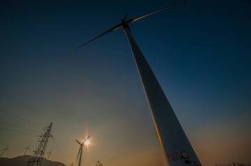 高栏港风车山