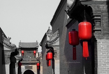 Rising the red lantern 大红灯笼高高挂