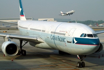 Cathay Pacific B-HLJ Airbus A330-342 ZBAA 国泰航空空客333首都国际机场