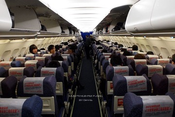 A320 Cabin shot of MU5179 NGB-PEK MU5179航班的客舱宁波栎社机场