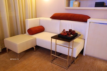 广州富力君悦/Grand Hyatt Guangzhou-休息区客房沙发