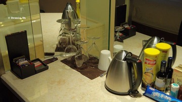 Mini Bar_Swissôtel Grand Shanghai 宏安瑞士酒店