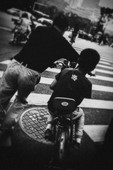 L1000777