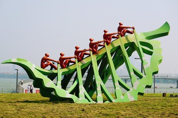 001