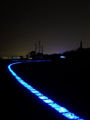 孤独的路面.JPG