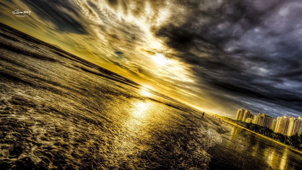 golden beach<br />
