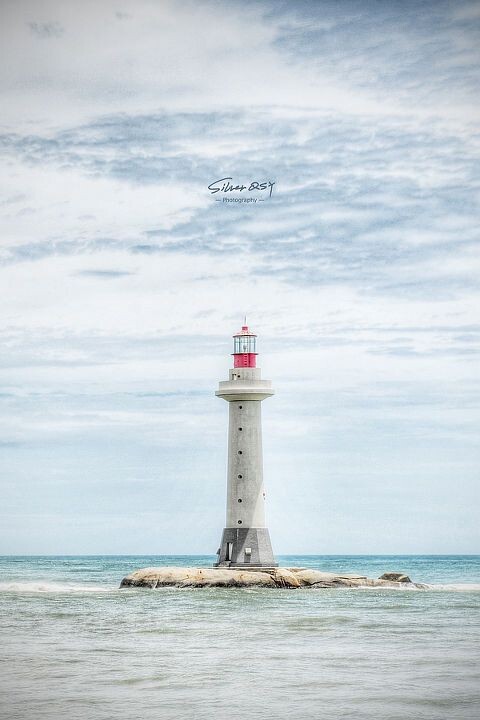 the beacon<br />
HDR也不全是重口味…