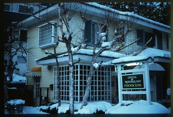 Scan-100411-00010